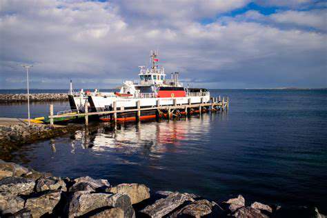 NavigatingtheLogisticsofIslandHopping:PracticalTipsandTricks