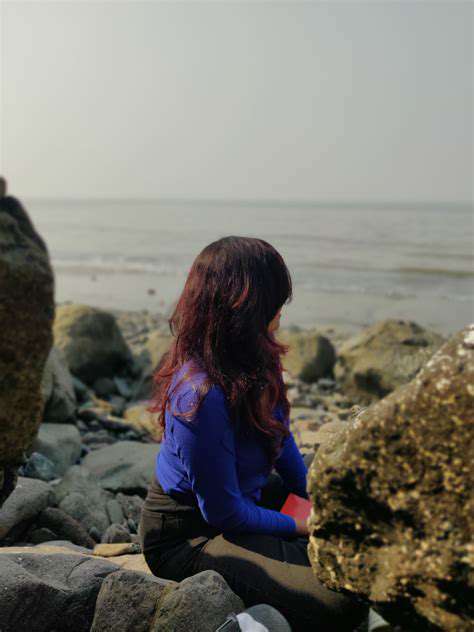 RediscoveringYourInnerVoice:EmbracingSolitude